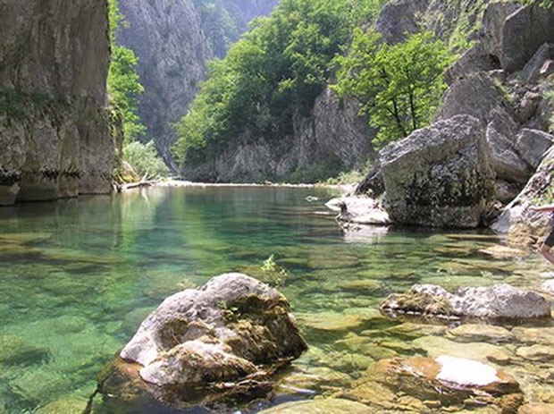 ИЗГРАДЊА ХЕ КОМАРНИЦА: Мештани стрепе од исељења, неизвесна судбина манастира Јеловица