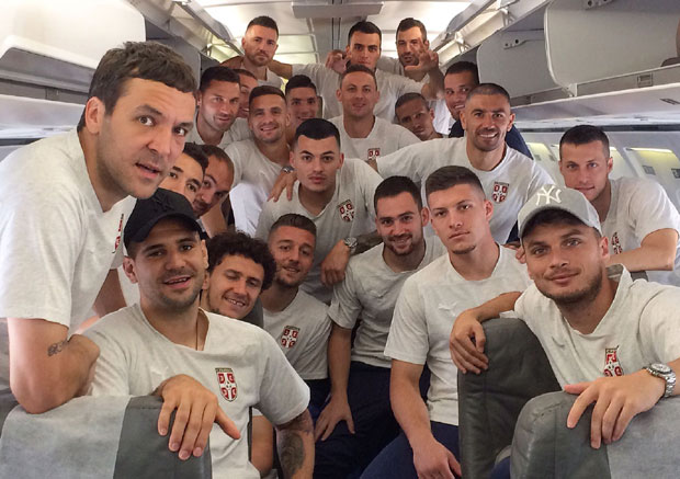 ОРЛОВИ ОДЛЕТЕЛИ У РУСИЈУ: Видимо се тек у јулу!