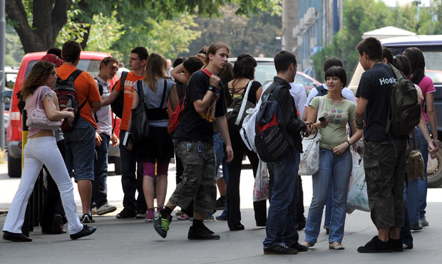 Ђаци хоће у пекаре