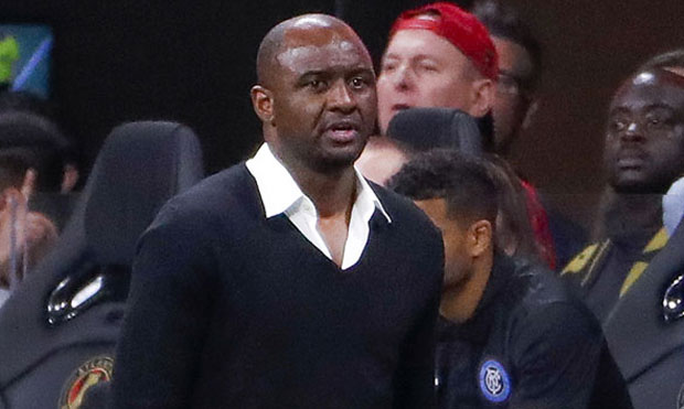 Вијера купио ајпеде за четири старачка дома