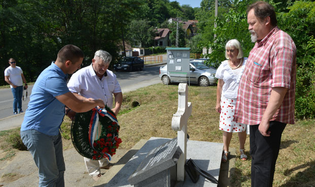 ГОДИШЊИЦА БИТКЕ ЗА СРЕМСКЕ КАРЛОВЦЕ: Нашем Наполеону Ђорђу Стратимировићу мали крст 