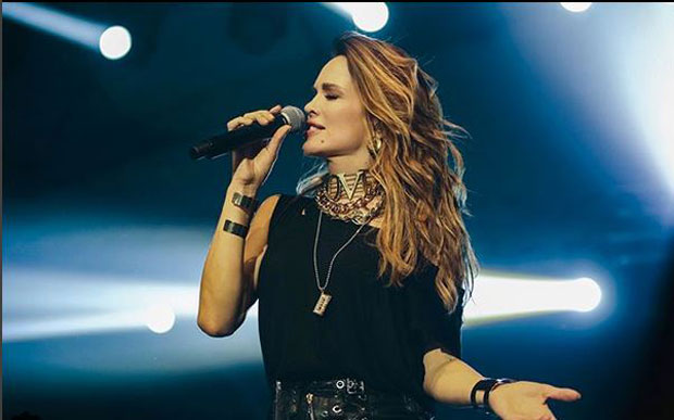 Северина и Игор уживају на мору (ФОТО)