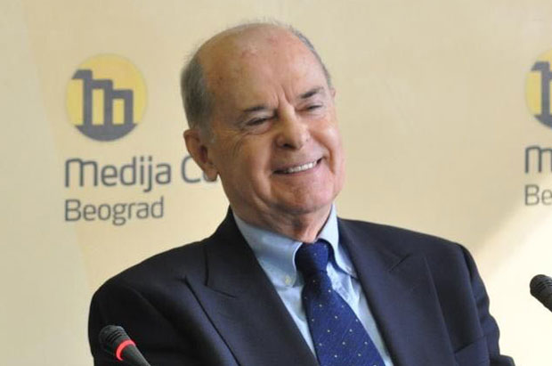 ШПИЈУНКА: Неће мобилни