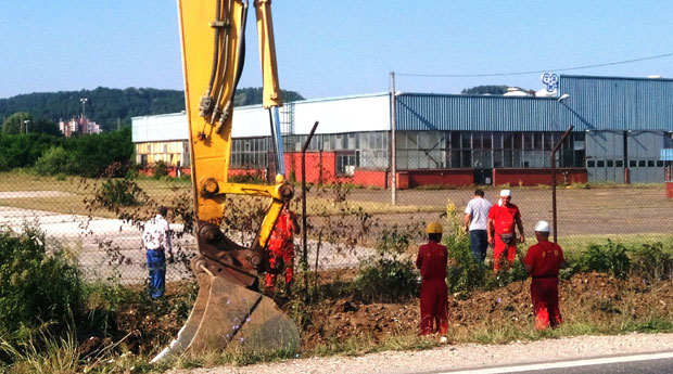 Модрича решава велики комунални проблем: Граде кишну кaнaлизaциjу