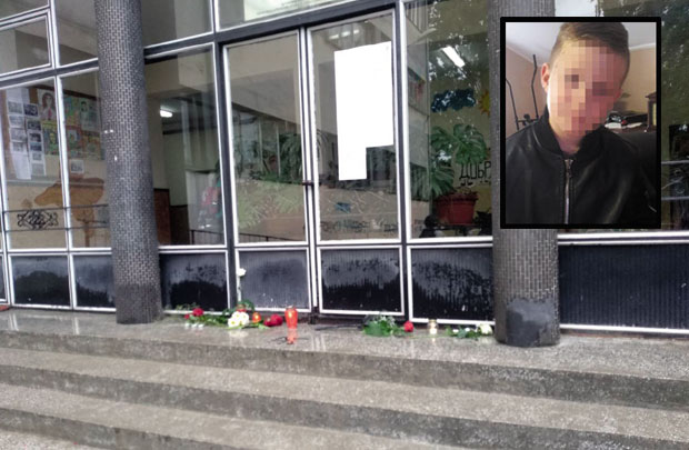 Суботица: Цвеће и упаљене свеће за Алексу, у четвртак сахрана,тојота била исправна
