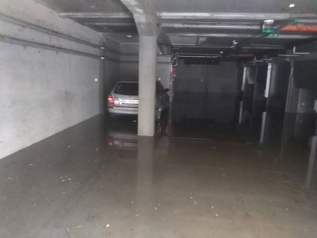 Бујица га ишчупала из лифта па удавила