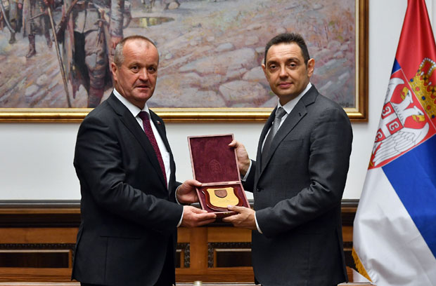 Вулин: Словачка непризнавањем Косова показује пријатељство према Србији