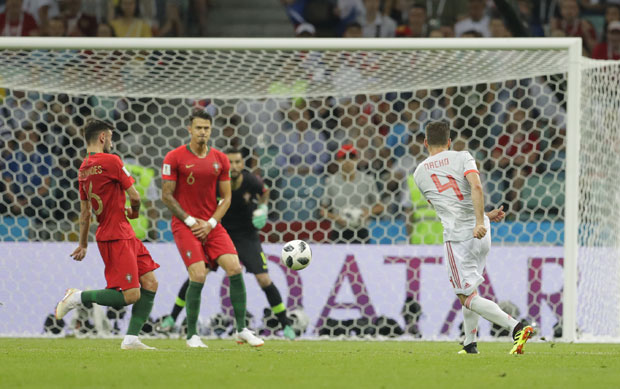 СПЕКТАКЛ У СОЧИЈУ: Свемоћни Роналдо зауставио “фурију”