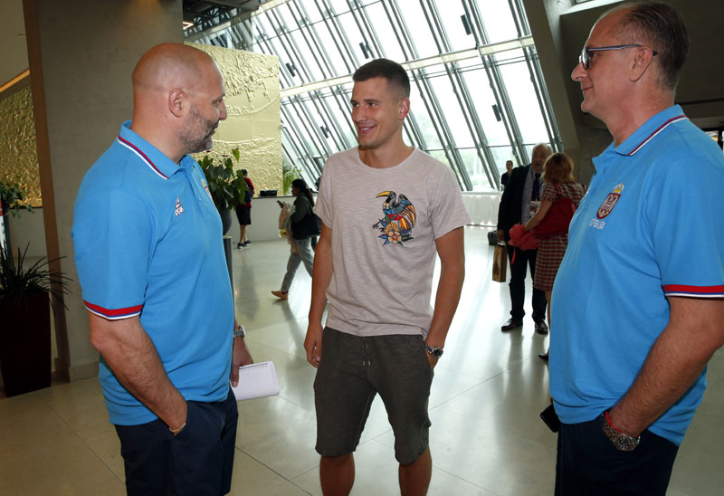 КОМПЛЕТНИ САМО НА СВАДБИ: Кошаркаши Србије почели припреме за трећи прозор квалификација за СП