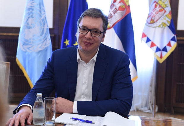 Вучић са директором румунске Безбедносне службе о очувању регионалне стабилности