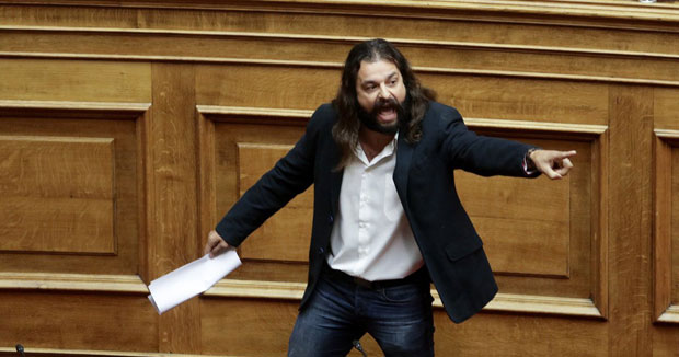 У Грчкој ухапшен неонацистички посланик оптужен за издају
