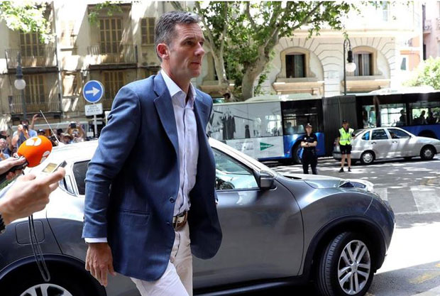 СКАНДАЛ: Зет шпанског краља пребачен у затвор на одслужење казне