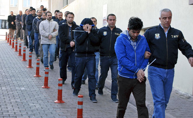 Турска: Издата наредба за хапшење 124 особе