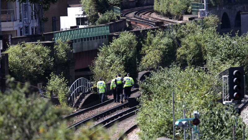 Воз у Лондону прегазио цртаче графита
