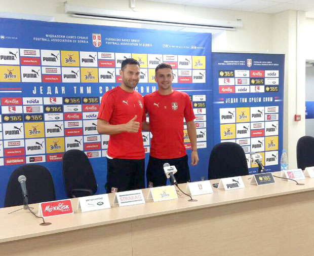 Фудбалери Србије “иза затворених” врата почели праве припреме за дуел са Швајцарском: Крстајић “сакрио” све адуте