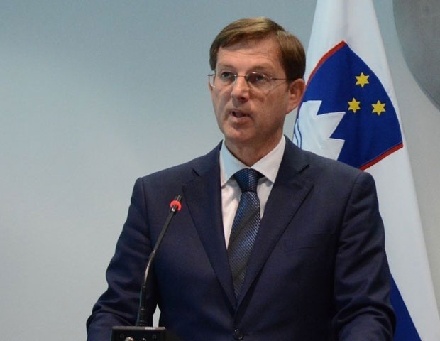 Церар привремено одложио одлуку о тужби против Хрватске