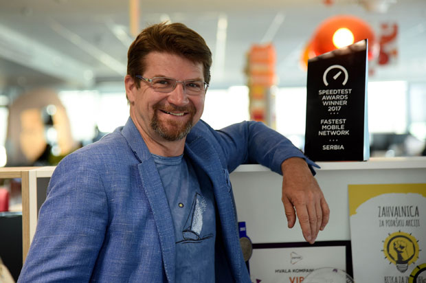 Директор Вип мобајла: Драго ми је кад нас конкуренција прати