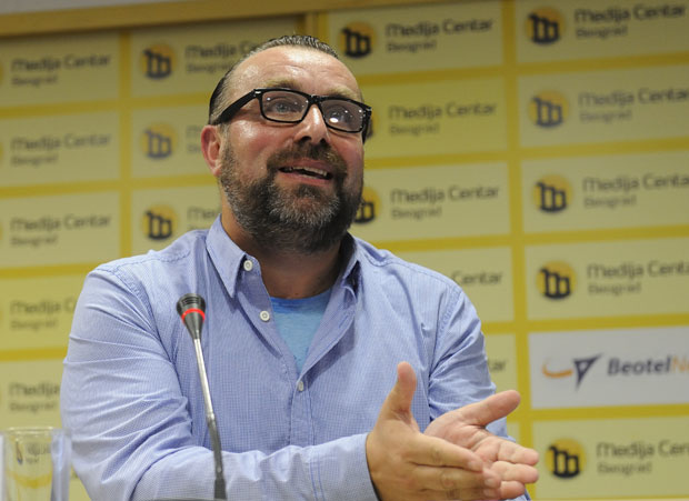 Цветковић добио позив за саслушање у тужилаштву у Вршцу, тврди да је нападнут у ресторану у Белој Цркви