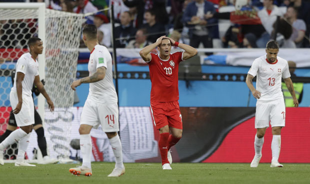 СРБИЈА ПОРАЖЕНА ОД ШВАЈЦАРСКЕ: Шаћири утишао орлове