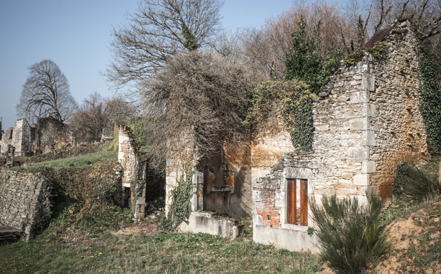 Срби у Госпићу морају Хрватима да плате уклањање рушевина својих кућа, које су им они срушили у рату! 