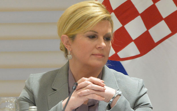 Китаровић губи подршку, а избори у Хрватској долазе