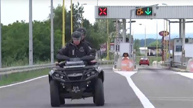 Палма кренуо у Москву како би подржао орлове (ВИДЕО)