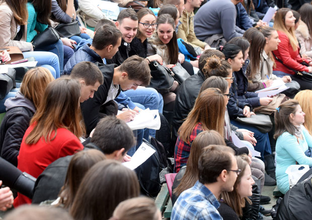 Највише места на економском