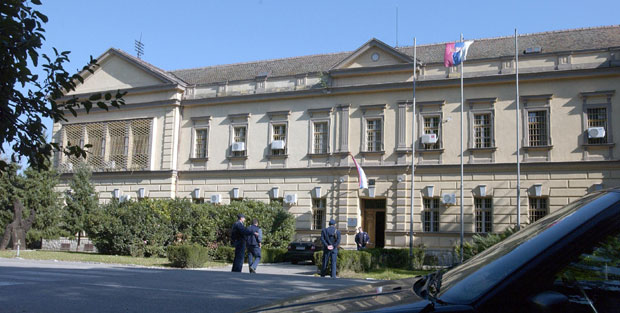 Сомборац побегао из затвора, па пљачкао