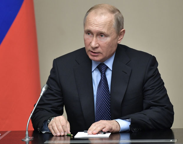 ЗАМЕРИО СЕ РУСИМА: Опала популарност Путина због реформе о пензијама?