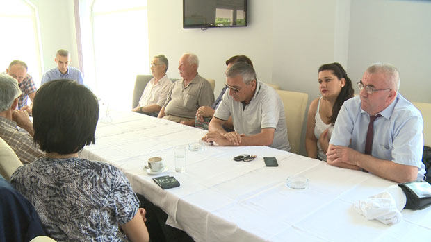 Српска: Цивили задовољни накнадама