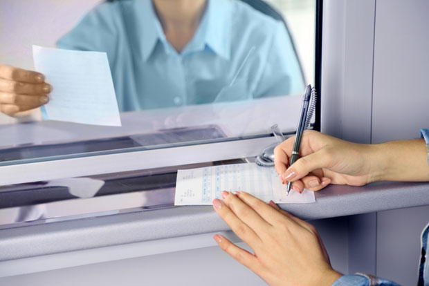 Врховни суд: Банка има право на наплату трошкова кредита