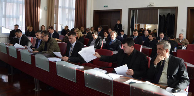 Бихаћ за измештање миграната