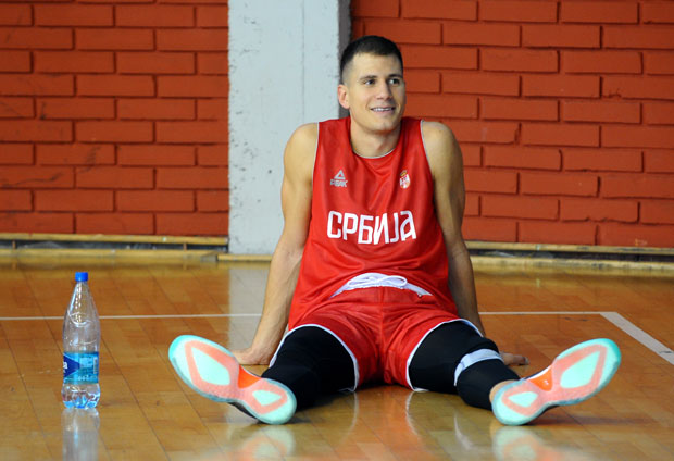 Недовић од сутра званично у Арманију