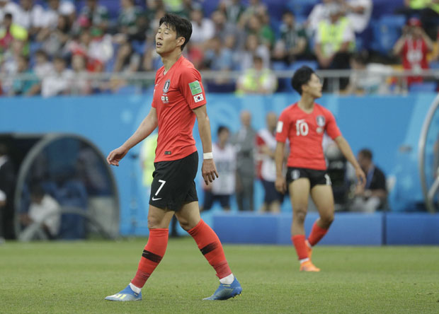 СОН ЋЕ МОЖДА МОРАТИ ДА НАПРАВИ ПАУЗУ У КАРИЈЕРИ: Нокаут фаза или у војску