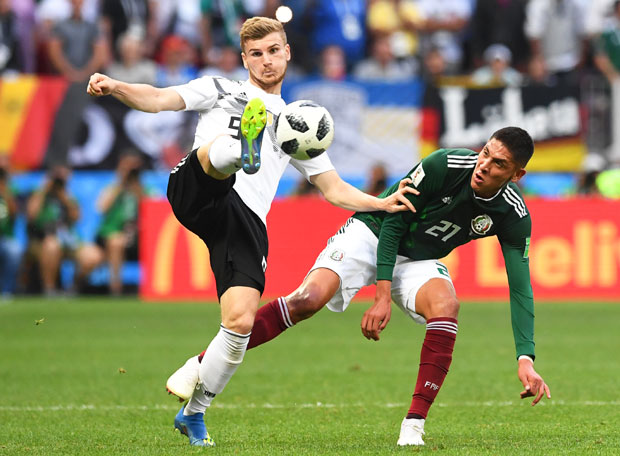 ДАНАС УТАКМИЦЕ У ГРУПАМА Е И Ф НА СП: Зицер за “сајџије”