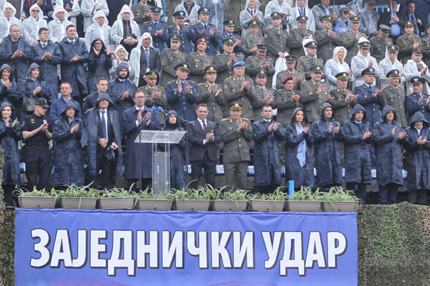 Одбрана слободе најпречи задатак (ФОТО)