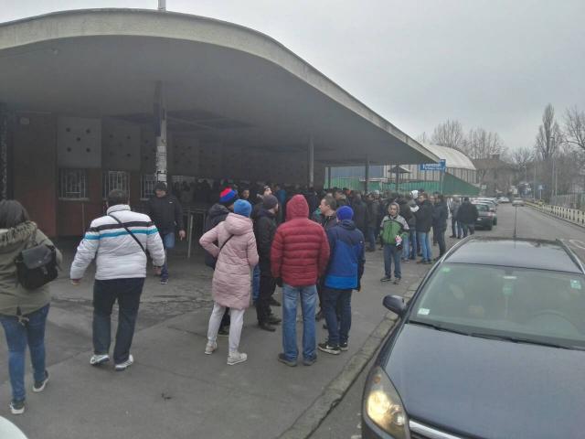 На благајнама још мало карата, из Хумске поручују: Кад ако не сад?