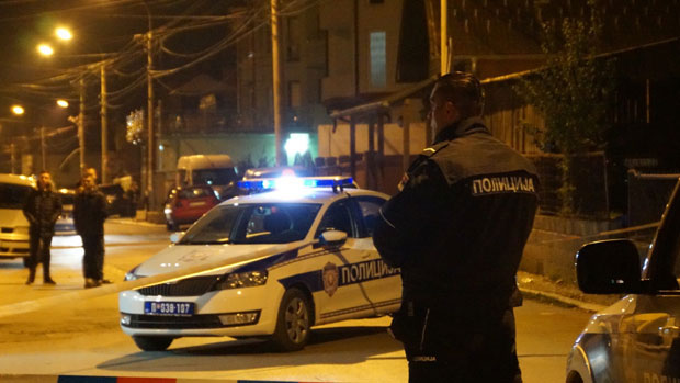 АКЦИЈА ПОЛИЦИЈЕ У НОВОМ ПАЗАРУ: Ухапшен због сумње да је секиром напао младића (20) после свађе