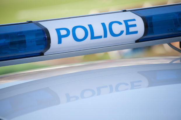 Нерегистрованим мопедом ударио у бандеру