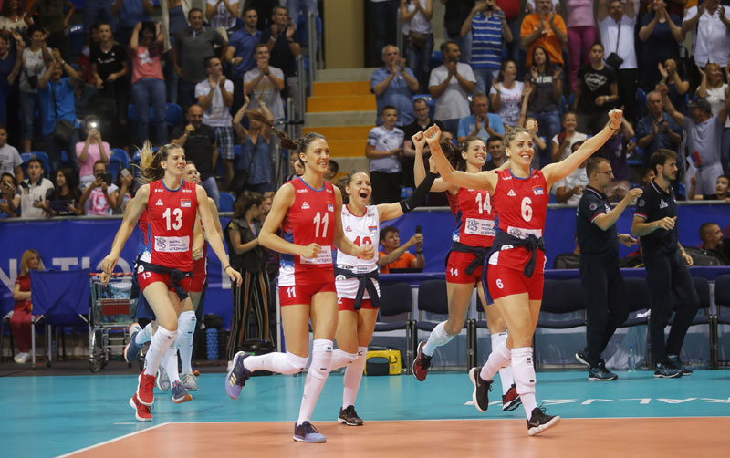 МЕЧ-ЛОПТА ЗА ПОЛУФИНАЛЕ: Одбојкашице Србије против Турске почињу Ф6 Лиге нација