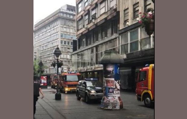 Локализован пожар у Кнез Михаиловој улици у Београду