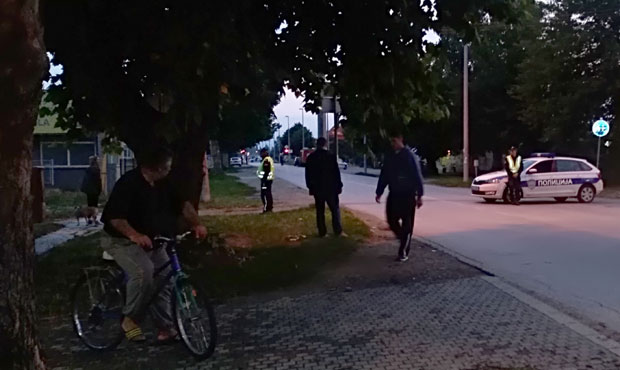 ОКОНЧАНА ДРАМА У ШАПЦУ: Предао се бомбаш (ФОТО)