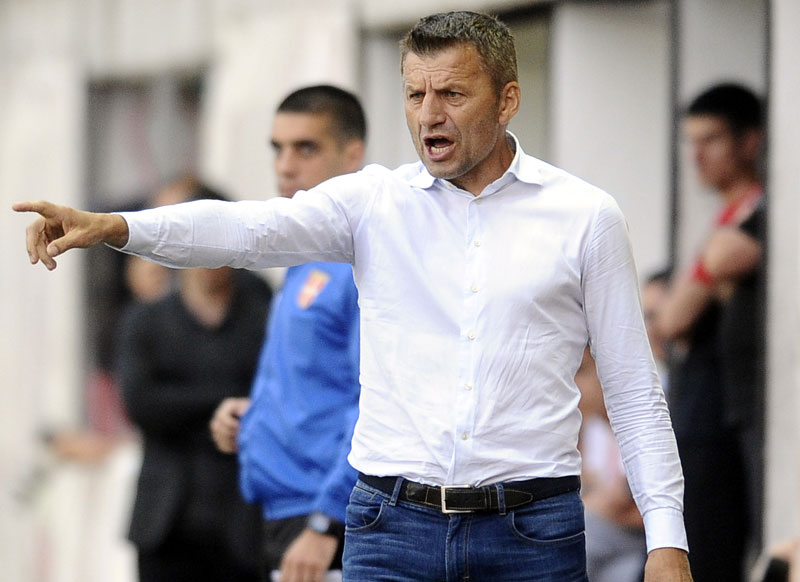 ЦРНО-БЕЛИ БЕЗ ПРИМЉЕНОГ ГОЛА У СЛОВЕНИЈИ: Одбрана као сат