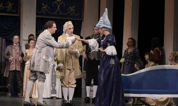 У фокусу била домаћа драма