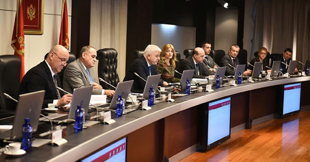 Одлагање дуга до 180 дана