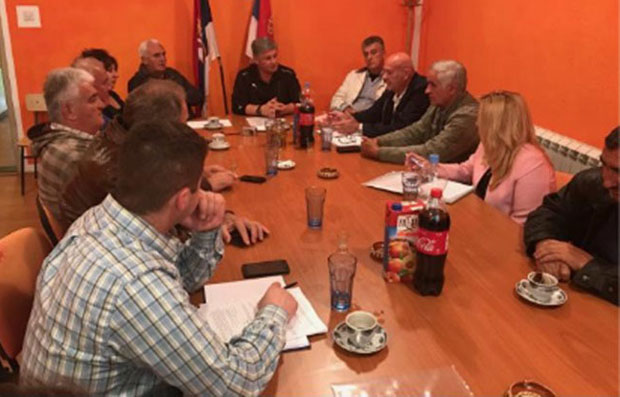 Прва задруга у Лучанима