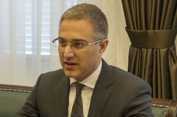 Стефановић: Србија неће бити тампон зона за мигранте