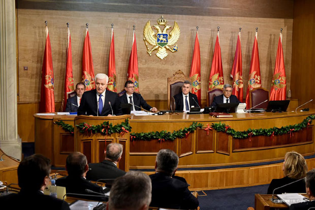 СПРЕЧИТИ ПОНОВНО ПРОДУЖЕЊЕ МАНДАТА: Очекује се избор нових чланова Судског савета