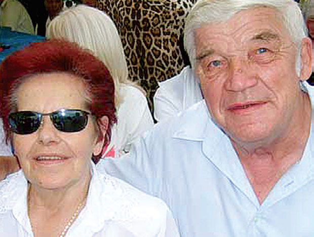 Веселин свира, а Дрина диригује