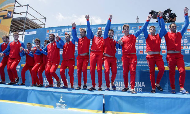 НОВО ОДЛИЧЈЕ ЗА ДЕЛФИНЕ: Ватерполисти освојили злато у Тарагони!